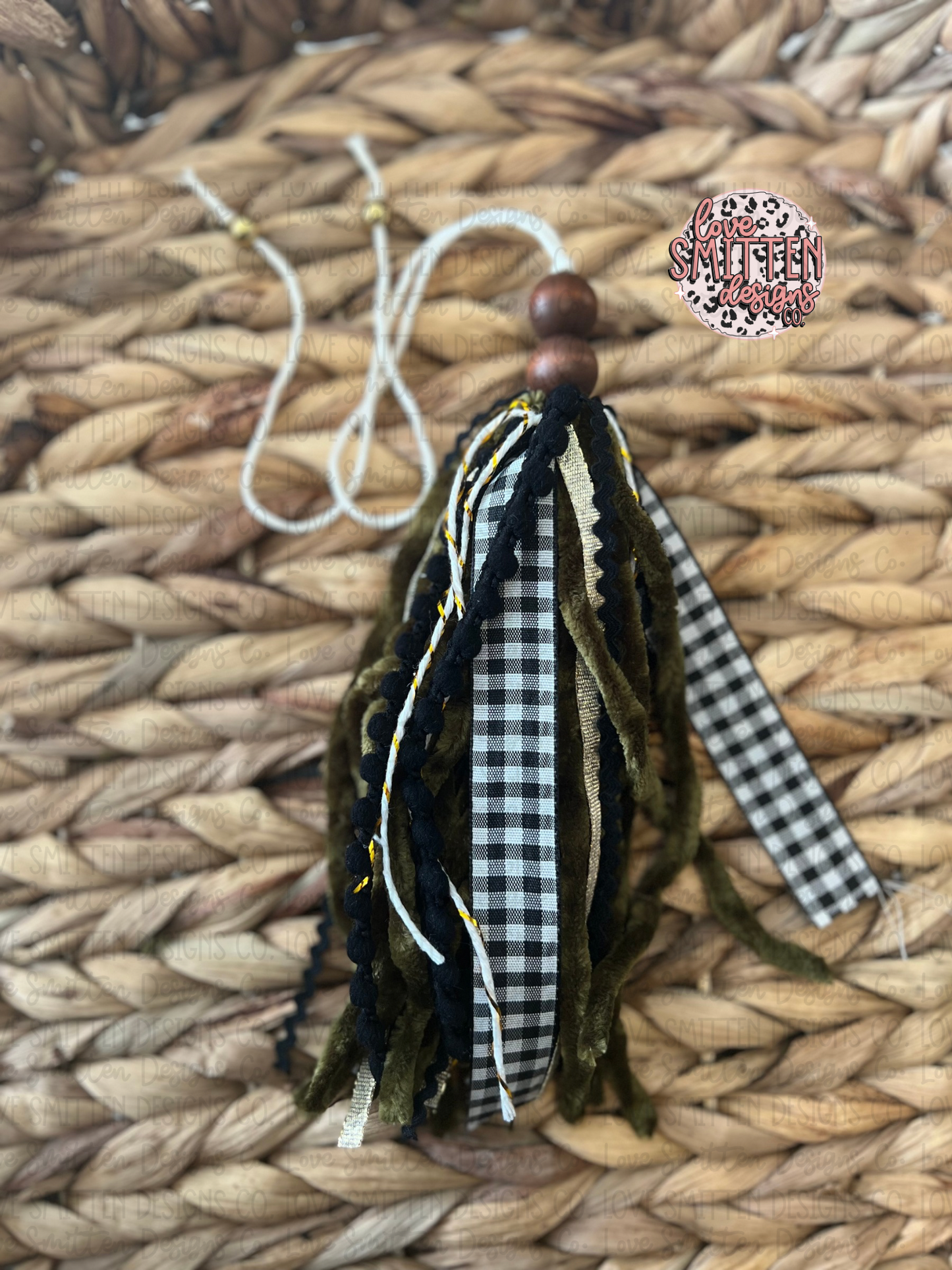 SM Bible Tassel Bookmark