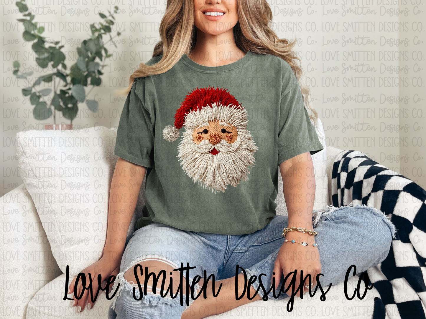 Yarn Santa Tee